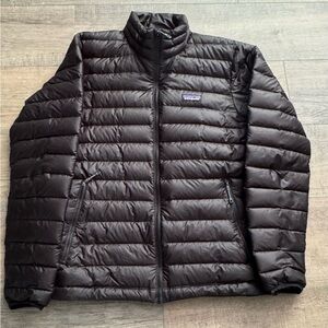Patagonia Men's Black Puffer Jacket